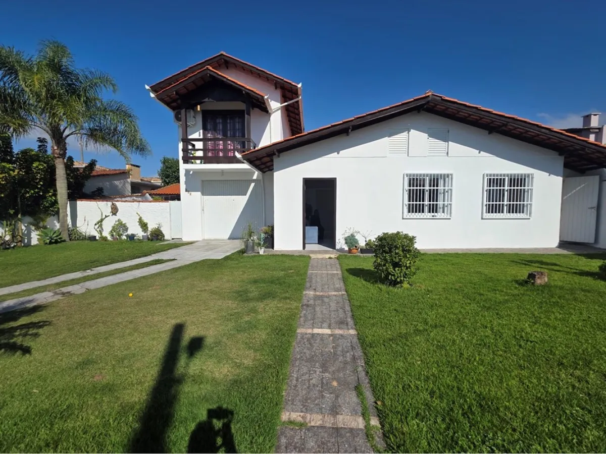 Casa 3 Dormitorios en Venta en Ingleses, Florianópolis — Ingleses