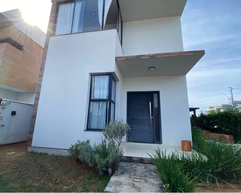 3-Bedroom House for Sale in Rio Vermelho, Florianópolis — Rio Vermelho