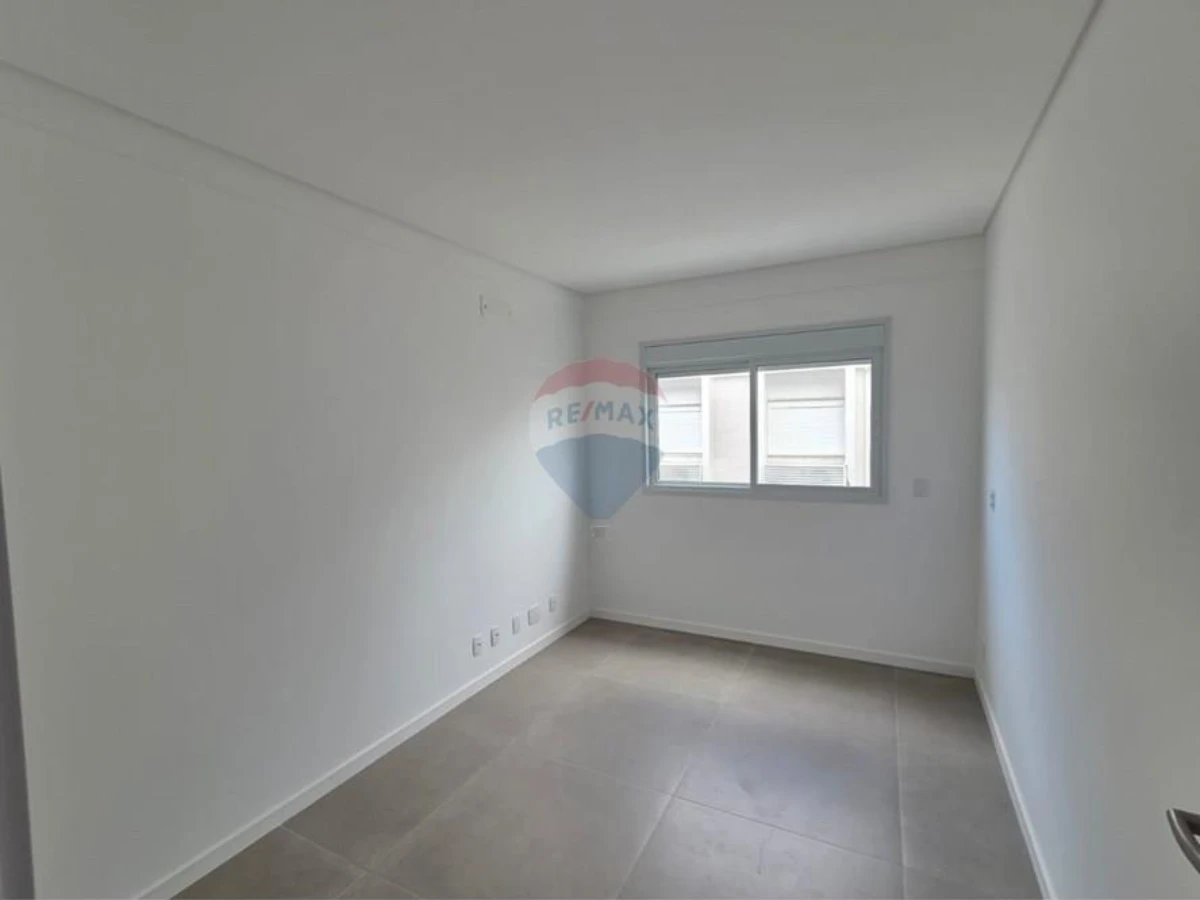 Apartamento 2 Quartos à Venda em Ingleses, Florianópolis — 67 m²