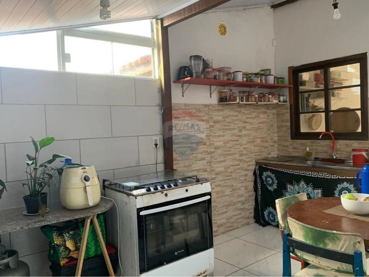 Sobrado 2 Dormitórios à Venda em Ingleses, Florianópolis