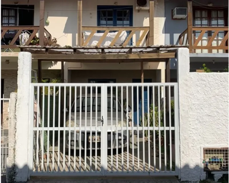 Casa de 2 Dormitorios en Venta en Ingleses, Florianópolis — Ingleses