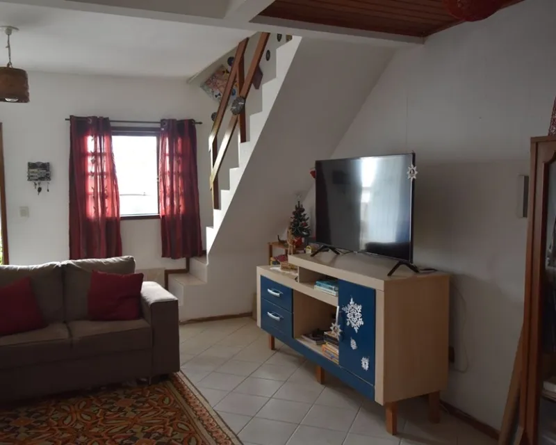 Casa de 2 Dormitorios en Venta en Ingleses, Florianópolis — Ingleses