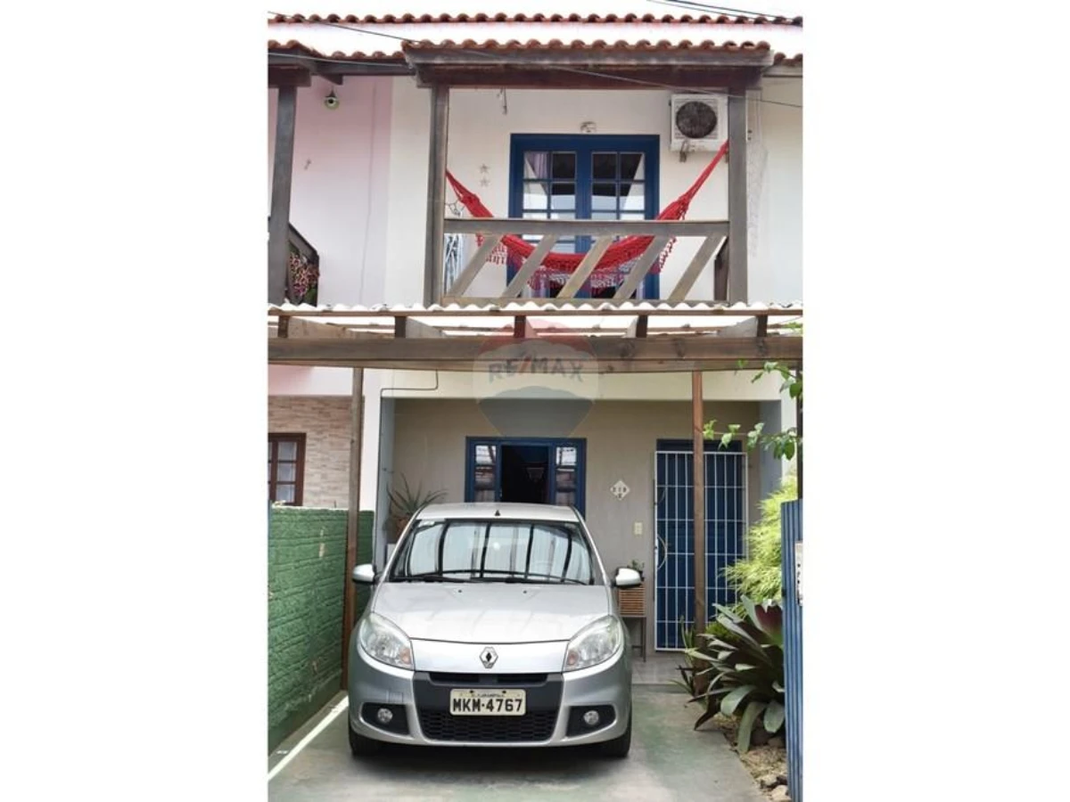 Sobrado 2 Dormitórios à Venda em Ingleses, Florianópolis