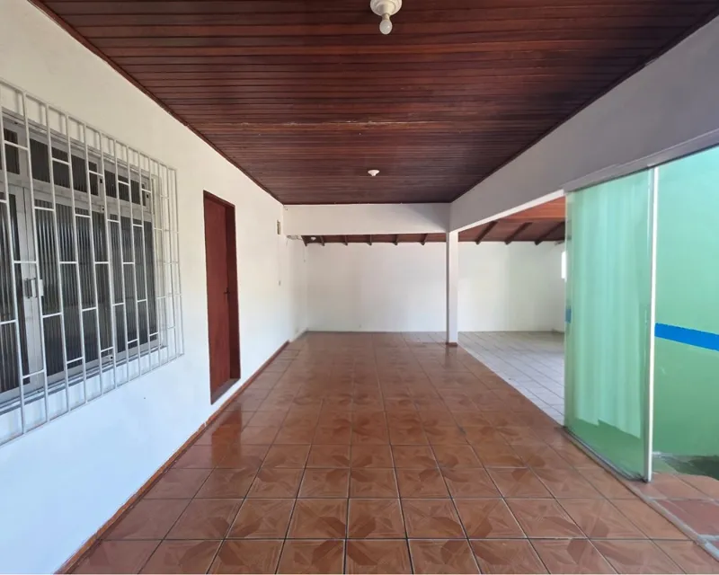 Casa 3 Quartos à Venda em Ingleses, Florianópolis — 250 m² — Ingleses
