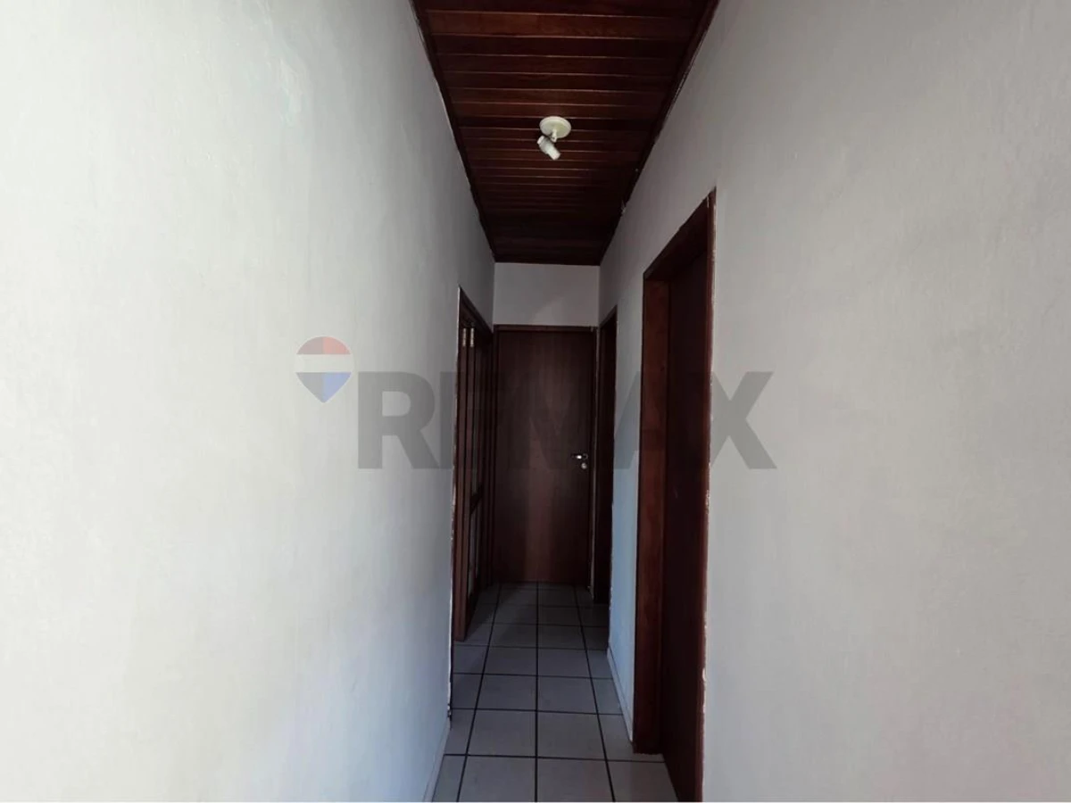 Casa 3 Quartos à Venda em Ingleses, Florianópolis — 250 m²