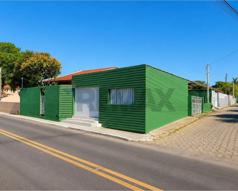 Casa 3 Quartos à Venda em Ingleses, Florianópolis — 250 m² — Ingleses