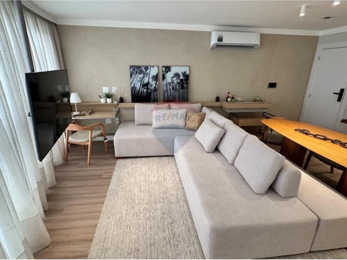 Apartamento 2 Dormitórios com Vista para o Mar à Venda em Ingleses, Florianópolis