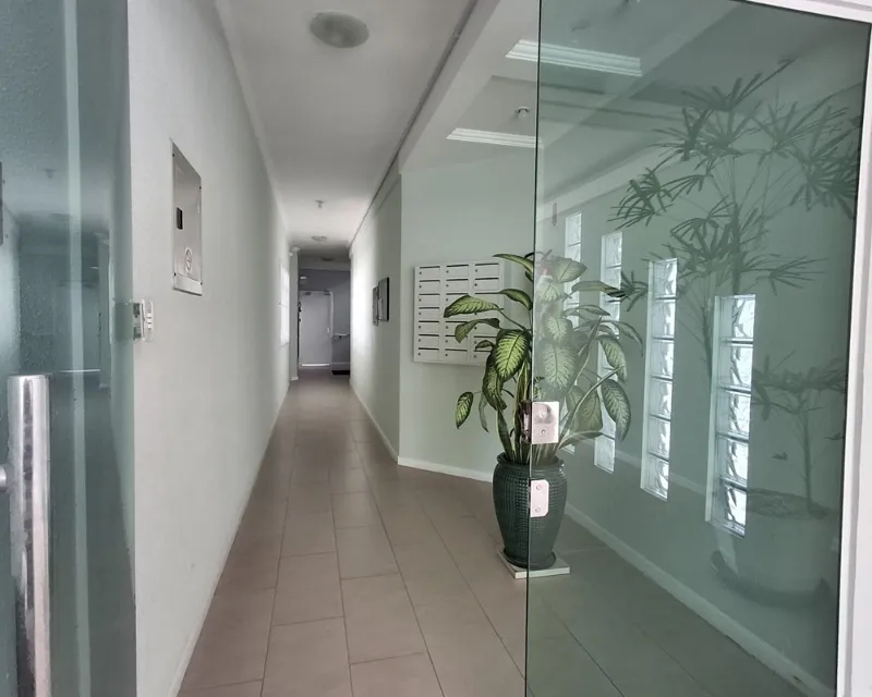 Apartamento 2 Dormitorios Amueblado en Venta en Canasvieiras, Florianópolis — Canasvieiras
