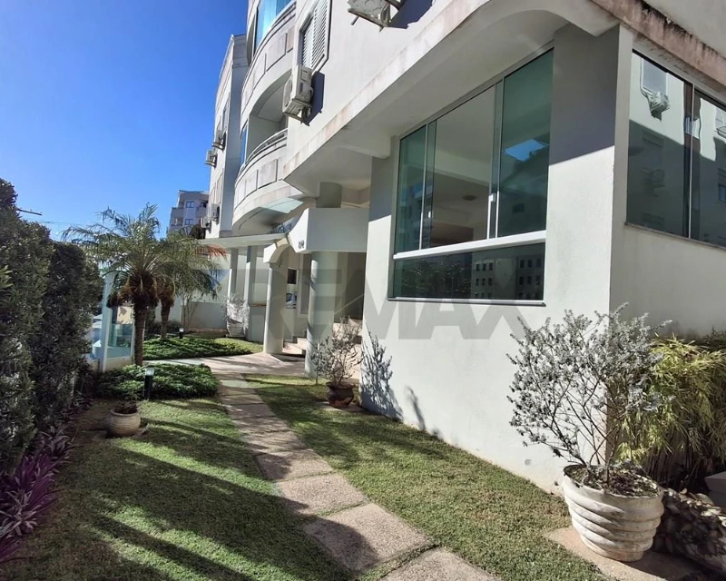 2-Bedroom Furnished Apartment for Sale in Canasvieiras, Florianópolis — Canasvieiras