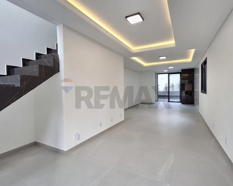 New 3-Bedroom Duplex House for Sale in Ingleses, Florianópolis — Ingleses