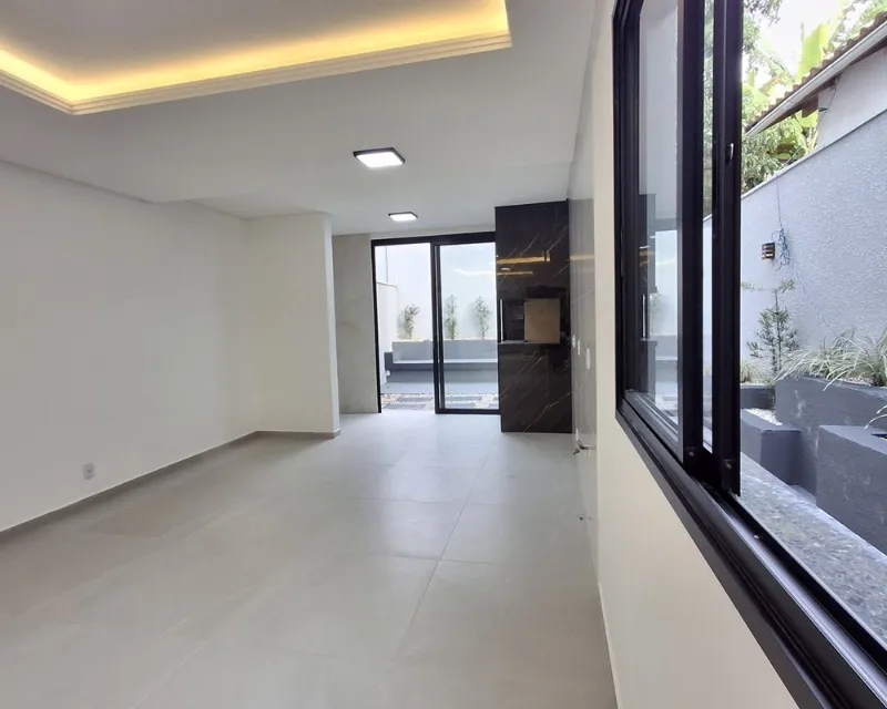 Casa Dúplex Nueva de 3 Dormitorios en Venta en Ingleses, Florianópolis — Ingleses