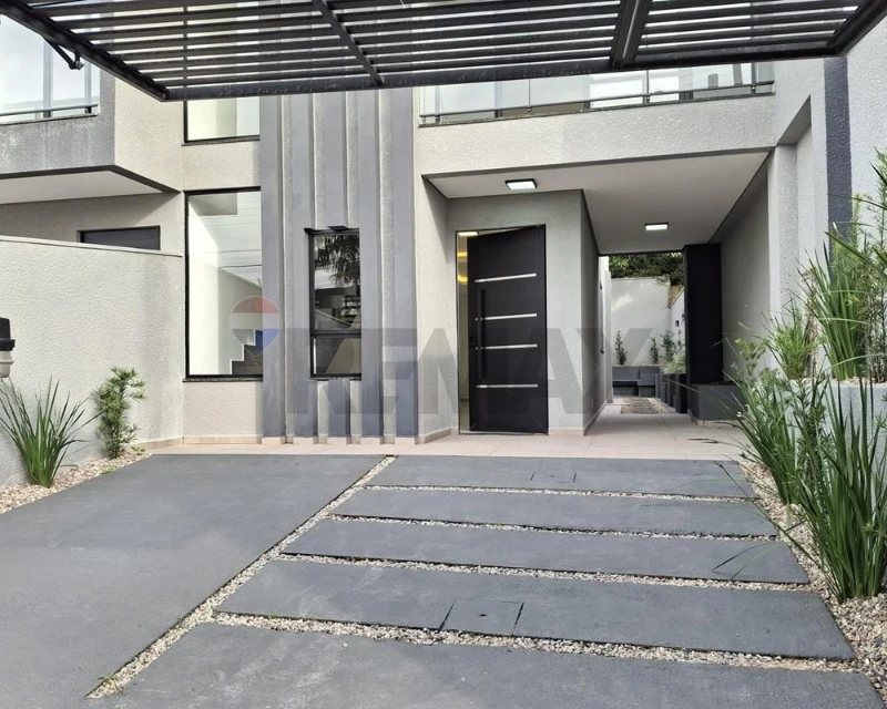 New 3-Bedroom Duplex House for Sale in Ingleses, Florianópolis — Ingleses