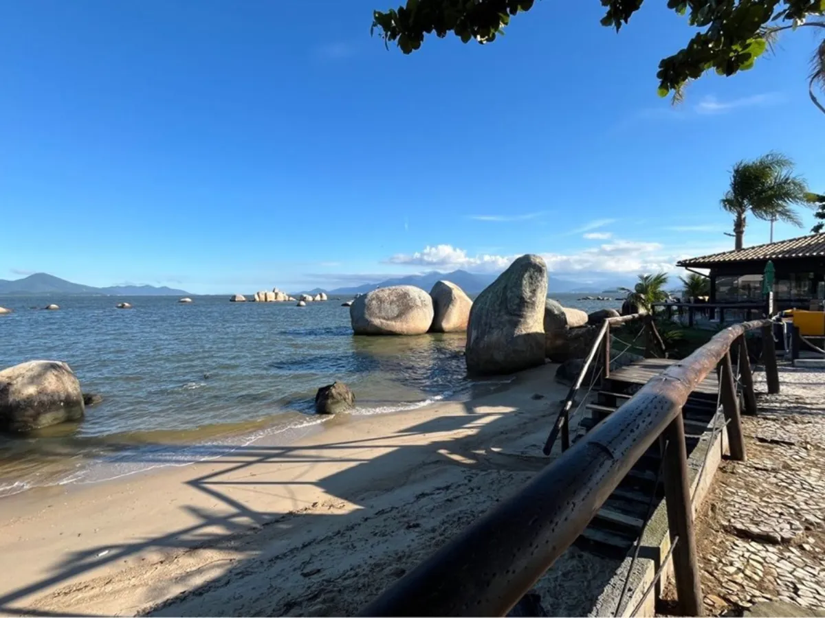 Дом 4 спальни с видом на море, Itaguaçu, Florianópolis — продажа — Itaguaçu