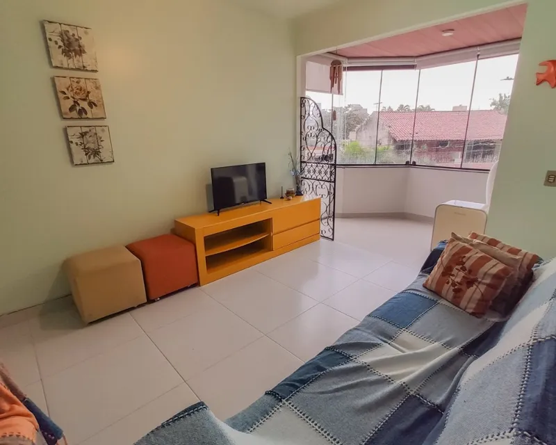 Apartamento 2 Dormitorios con Suite en Venta en Canasvieiras, Florianópolis — Canasvieiras