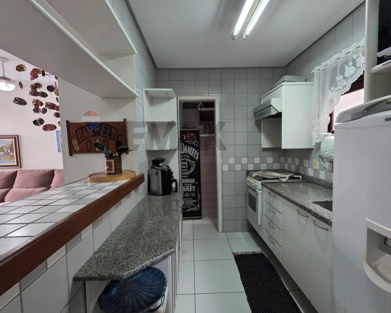 Apartamento 2 Dormitórios à Venda — Canasvieiras, Florianópolis — Canasvieiras