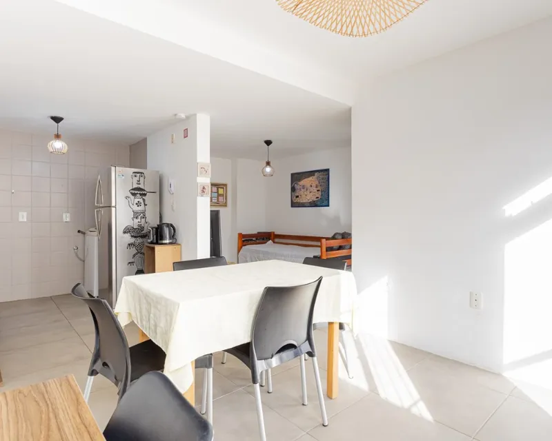 Apartamento 1 Dormitorio en Venta en Canasvieiras, Florianópolis — Canasvieiras