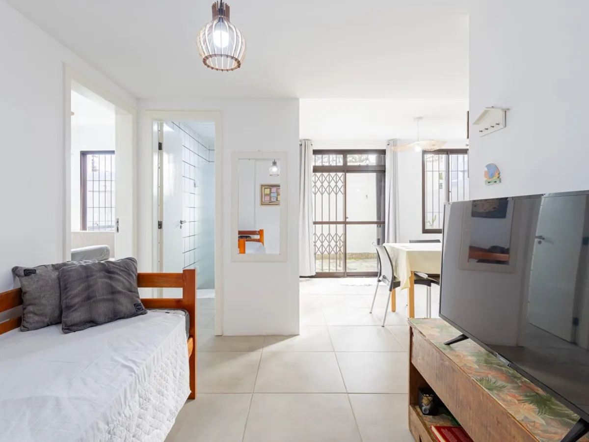 Apartamento 1 Dormitorio en Venta en Canasvieiras, Florianópolis — Canasvieiras