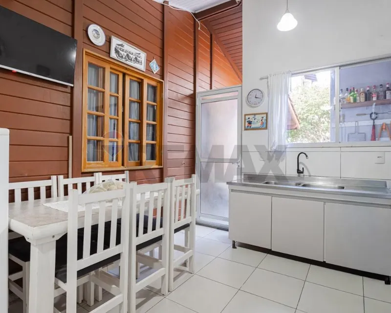 3-Bedroom House for Sale in Ingleses, Florianópolis — 68 m² — Ingleses