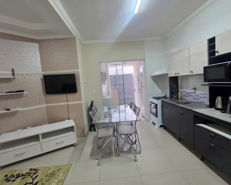 Apartamento 2 Dormitórios à Venda em Ingleses, Florianópolis — Ingleses