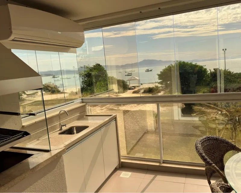 3-Suite Apartment with Sea View — Cachoeira do Bom Jesus, Florianópolis — Cachoeira do Bom Jesus