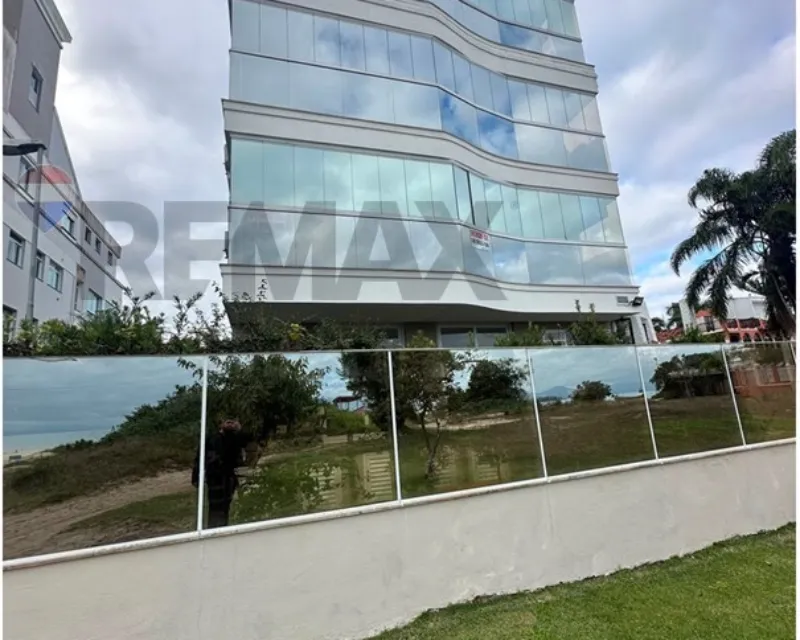3-Suite Apartment with Sea View — Cachoeira do Bom Jesus, Florianópolis — Cachoeira do Bom Jesus