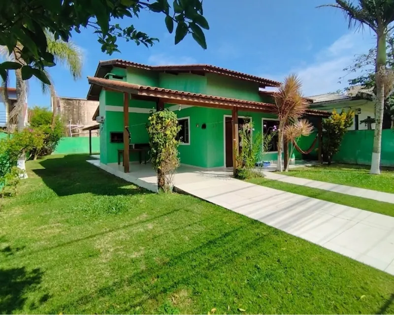 Casa 3 Quartos com Amplo Quintal à Venda em Ingleses, Florianópolis — Ingleses