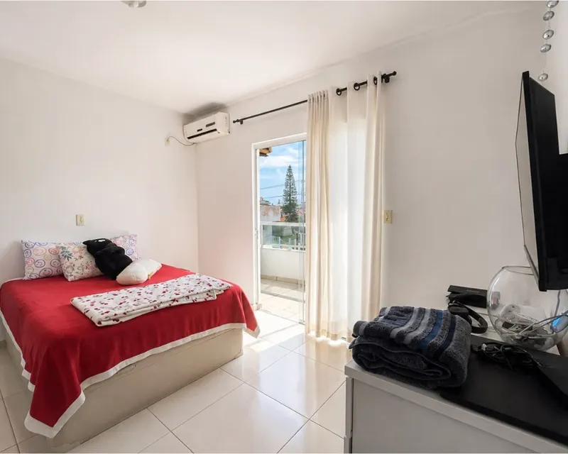 Apartamento 3 Dormitórios à Venda em Ingleses, Florianópolis — 74 m² — Ingleses