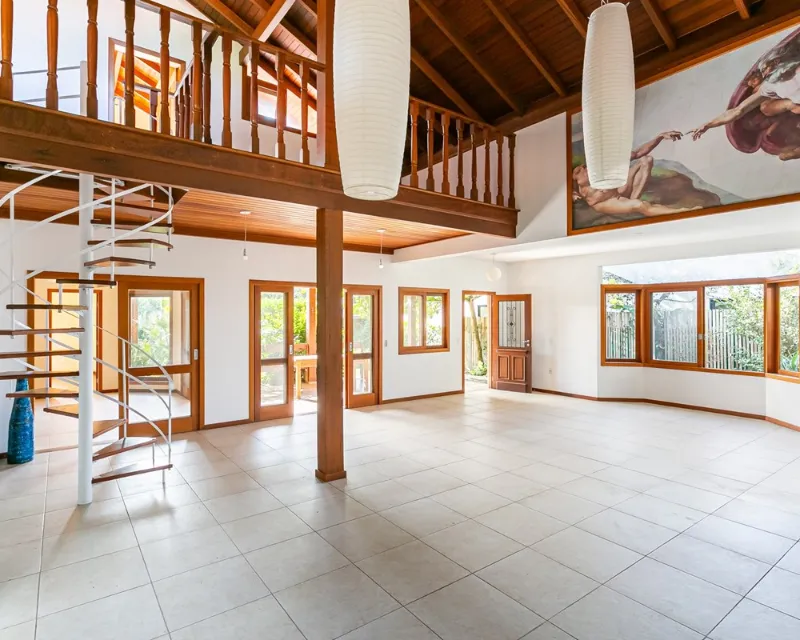 Casa 5 Suites, 320 m² en Lote de 800 m² — Rio Tavares, Florianópolis — Rio Tavares