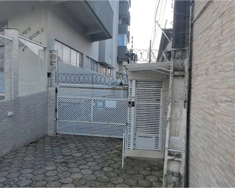Apartamento 3 Quartos à Venda em Capoeiras, Florianópolis — Capoeiras