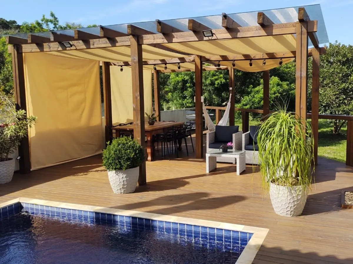 2-Bedroom Townhouse with Private Pool — Cachoeira do Bom Jesus, Florianópolis — Cachoeira do Bom Jesus