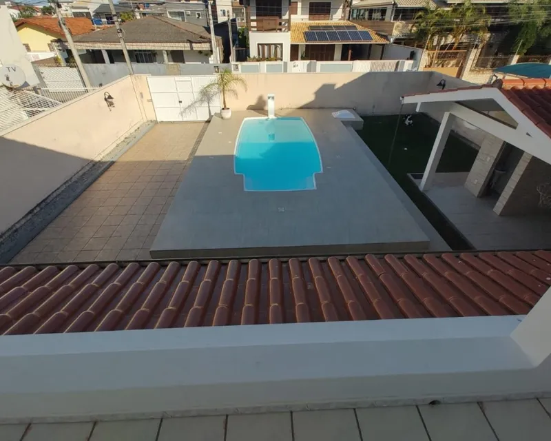 Casa 3 Quartos com Piscina à Venda em Ingleses, Florianópolis — Ingleses
