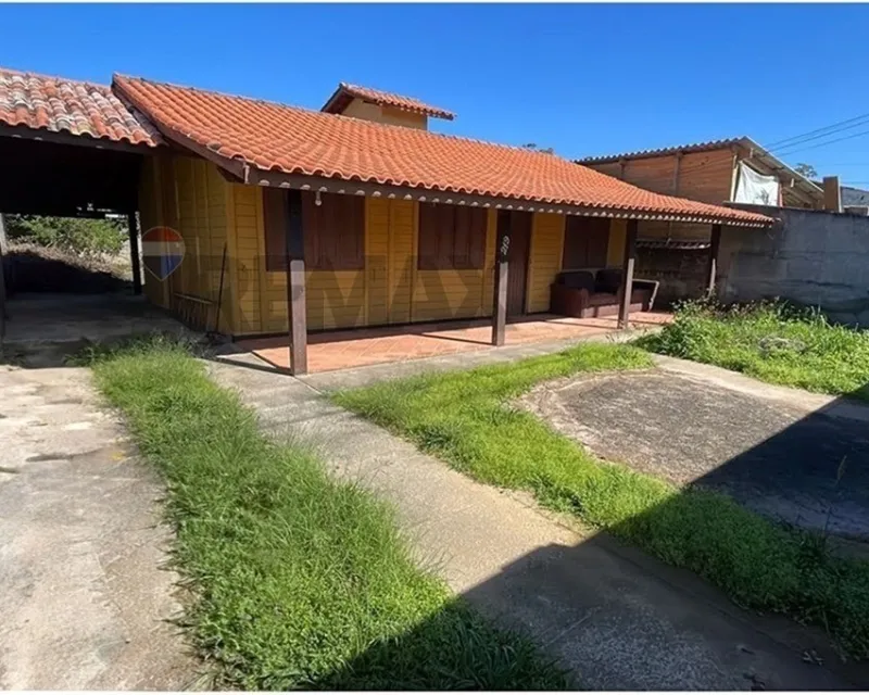 Casa 2 Dormitórios à Venda em Ingleses, Florianópolis — 86 m² — Ingleses do Rio Vermelho