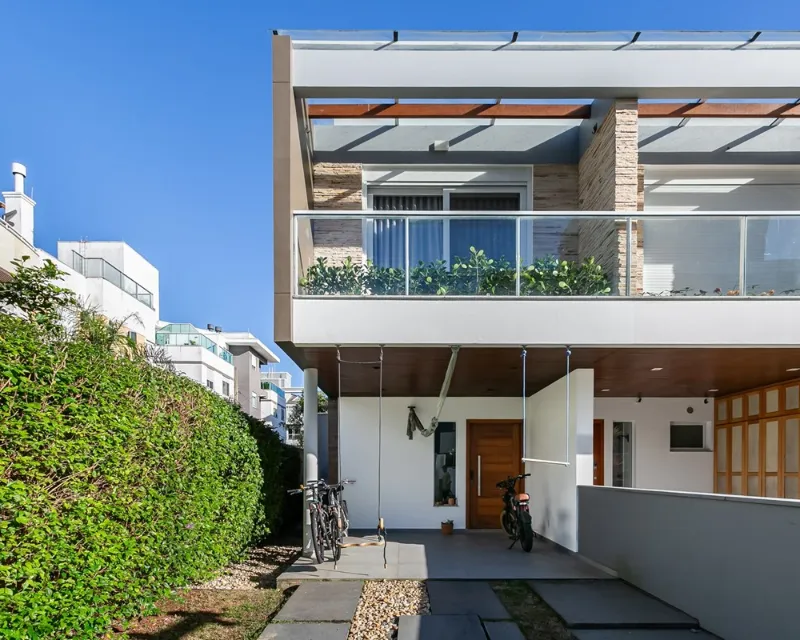 Casa 3 Dormitorios en Venta en Rio Tavares, Florianópolis — 144 m² — Rio Tavares