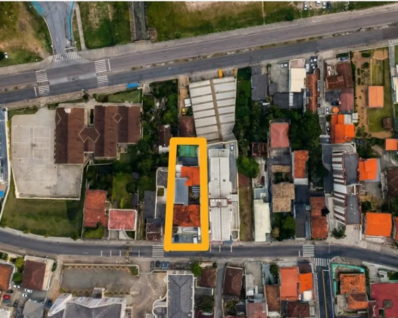 686 sqm Land for Sale in Saco dos Limões, Florianópolis — Saco dos Limões