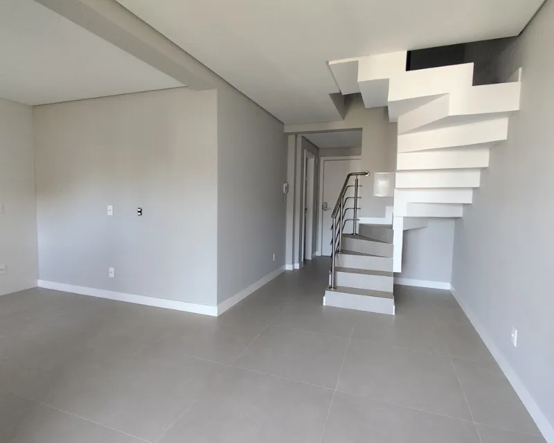 2-Bed Duplex Apartment for Sale — Ingleses, Florianópolis — Ingleses
