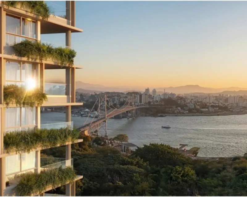 Apartamento 3 Suítes 175 m² à Venda — Centro, Florianópolis — Centro