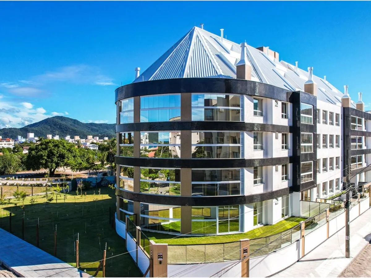 2-Suite Apartment for Sale — Gaivotas Golden Residence, Ingleses, Florianópolis — Ingleses