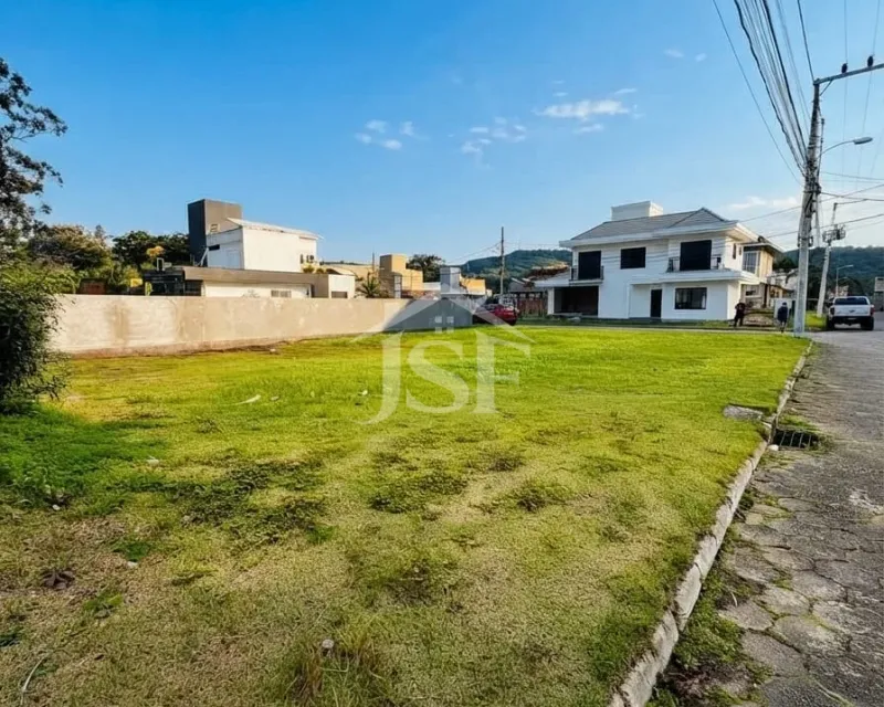 Terreno de esquina de 371 m² en condominio cerrado en Vargem Grande, Norte da Ilha — Vargem Grande