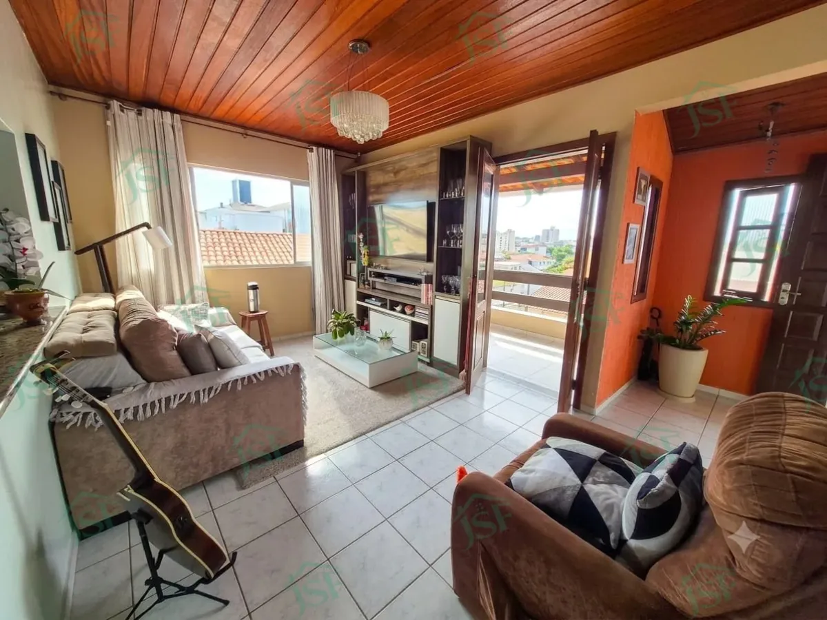 Departamento de 2 dormitorios y 60 m² con cochera cubierta en Ingleses — Ingleses