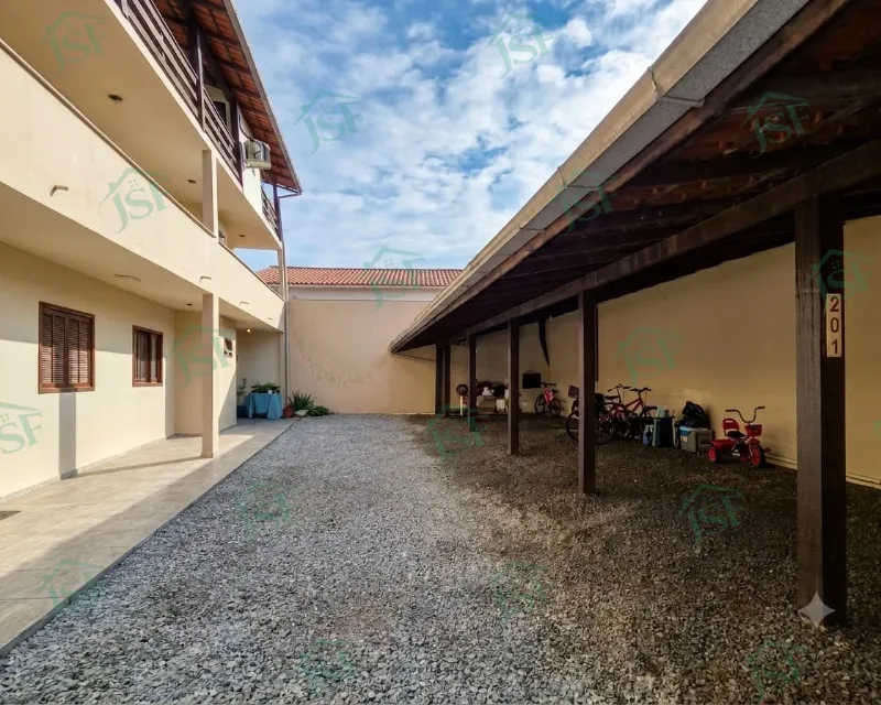 Departamento de 2 dormitorios y 60 m² con cochera cubierta en Ingleses — Ingleses